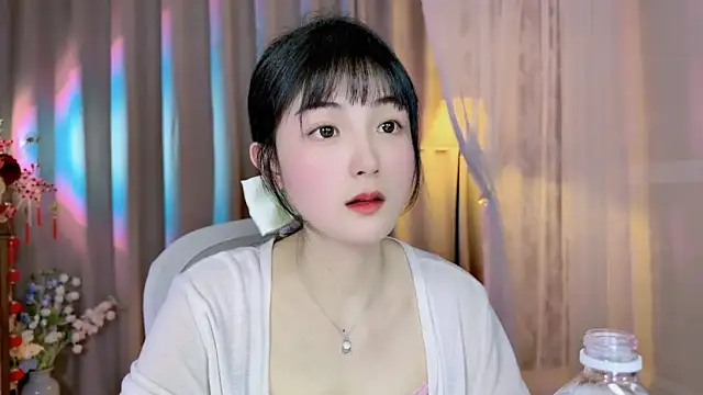 MM-521 naked strip on cam for live sex video chat