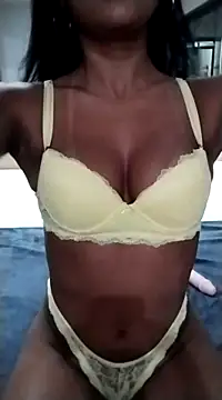 moreninhasilva naked strip on cam for live sex video chat