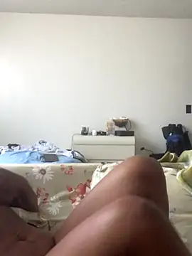 PrettyPrincessMoney naked strip on cam for live sex video chat