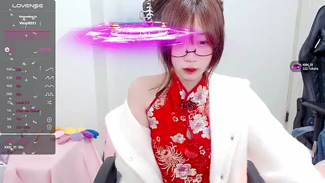 Sophia-july naked strip on cam for live sex video chat