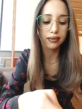 AmoreMila naked strip on cam for live sex video chat