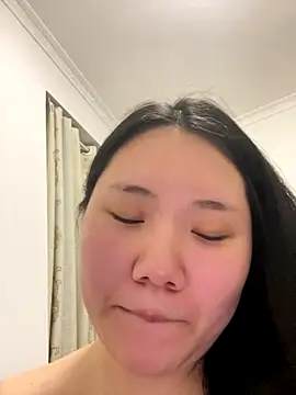 baobao-20 naked strip on cam for live sex video chat