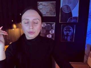 ChristyMia nude Live Sex Chat Show