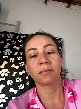desiree_garay naked strip on cam for live sex video chat