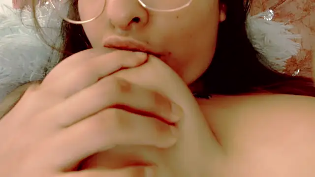 Elen__Sweet naked strip on cam for live sex video chat