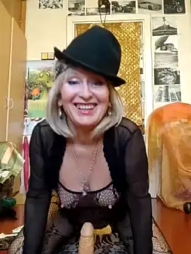 Eliza_Wendy naked strip on cam for live sex video chat