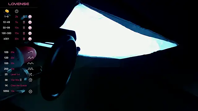 GracefulGiselle naked strip on cam for live sex video chat