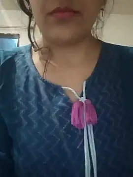 Hot-Shivani naked strip on cam for live sex video chat