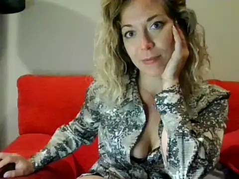 lilarevolution naked strip on cam for live sex video chat