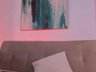 Louren Rouge nude Live Sex Chat Show