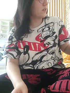 MsAli19 naked strip on cam for live sex video chat