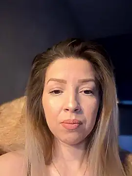 SonyaD_ naked strip on cam for live sex video chat