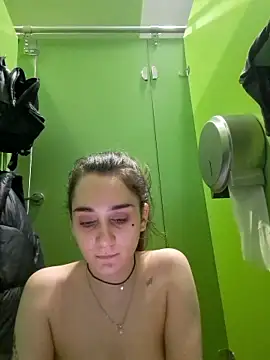 YourGirlVi naked strip on cam for live sex video chat