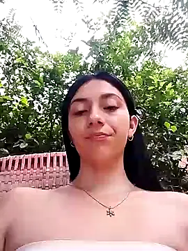 2_Doncellas naked strip on cam for live sex video chat