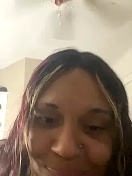 Cinderwetta naked strip on cam for live sex video chat