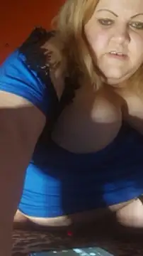 ducicsajsziii naked strip on cam for live sex video chat