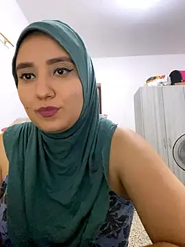 Hanamahsati naked strip on cam for live sex video chat