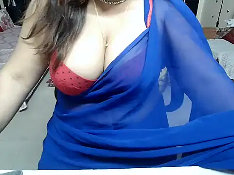 kiranpreet85 naked strip on cam for live sex video chat