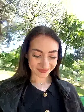 KittyOutdoor naked strip on cam for live sex video chat