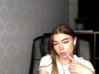 LillyPure nude Live Sex Chat Show