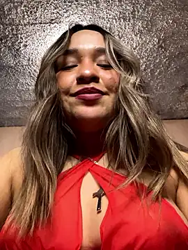 LoreenaRox naked strip on cam for live sex video chat