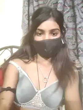 pari-hot naked strip on cam for live sex video chat