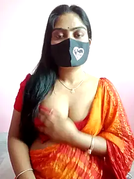 Puja_hotgirl32 naked strip on cam for live sex video chat