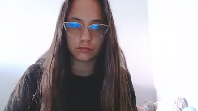 Sara94_live naked strip on cam for live sex video chat