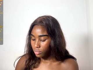 Saramuscle nude Live Sex Chat Show