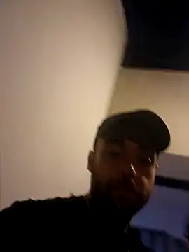ShinyJ92 naked strip on cam for live sex video chat