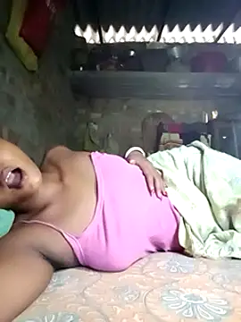 Sweety_Aarushi66 naked strip on cam for live sex video chat