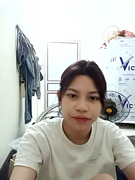 tmaith naked strip on cam for live sex video chat