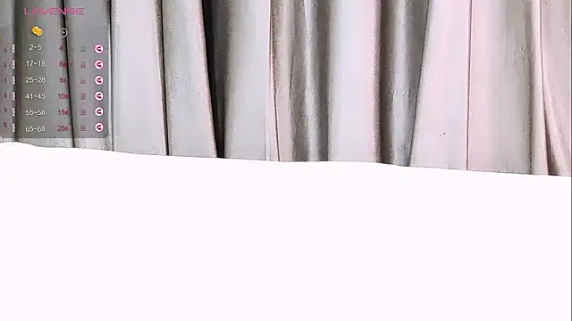 YourLovelyQueen naked strip on cam for live sex video chat