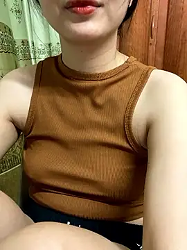 Yum-Hi naked strip on cam for live sex video chat