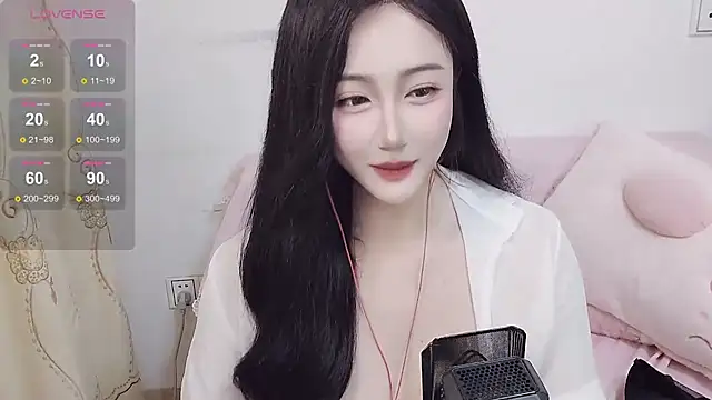 Ash-On naked strip on cam for live sex video chat