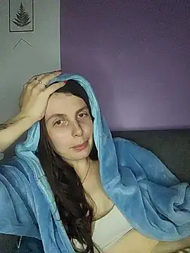 chachalette444 naked strip on cam for live sex video chat