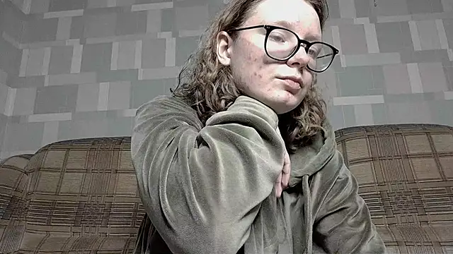 crampuu naked strip on cam for live sex video chat