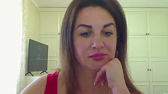 Dina0908 naked strip on cam for live sex video chat