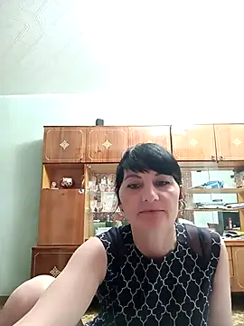 DonimikaLove42 naked strip on cam for live sex video chat