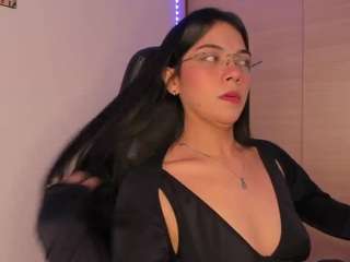 Julieta Rivers nude Live Sex Chat Show