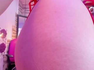 LucianaFozi nude Live Sex Chat Show