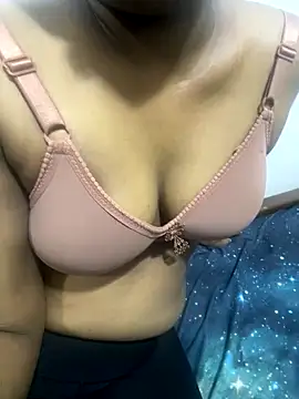 NethuQueen naked strip on cam for live sex video chat