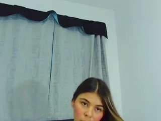 Nicolle-Jhons nude Live Sex Chat Show