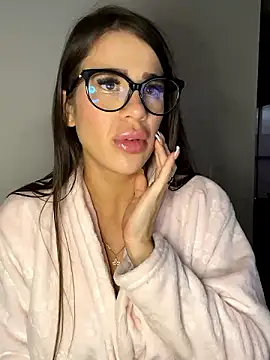 Pamelavelez_ naked strip on cam for live sex video chat