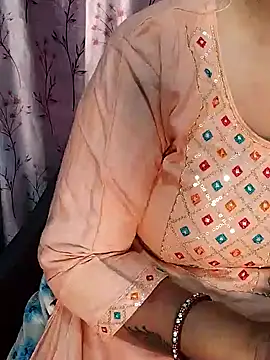 PRACHI_GUPTA naked strip on cam for live sex video chat