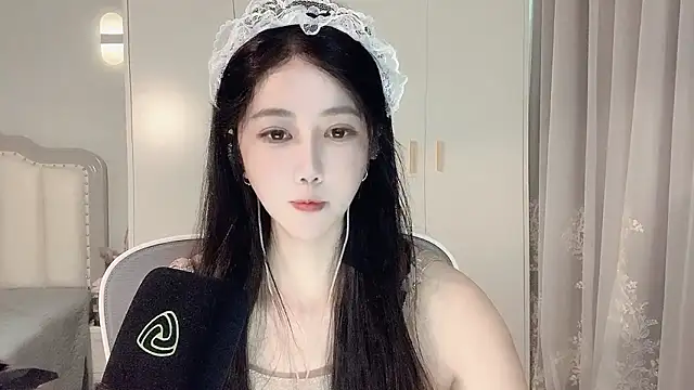 Top-xs naked strip on cam for live sex video chat