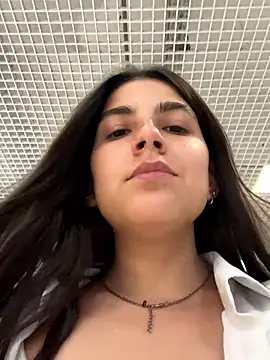Lila_Stich naked strip on cam for live sex video chat
