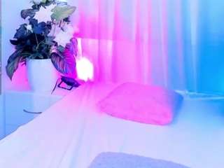 Tamaralorens nude Live Sex Chat Show