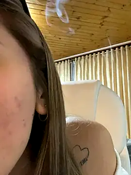 aliison_parker26 naked strip on cam for live sex video chat