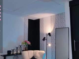 daahlia-cooper nude Live Sex Chat Show